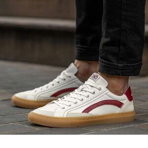 NOTHING NEW Saga One White with Red Men's Court Sneakers ~ 11.5